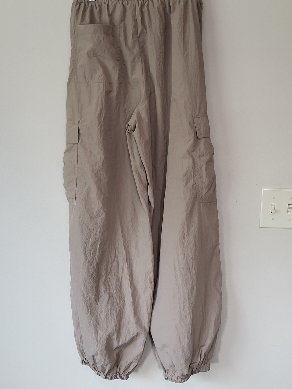 PacSun Taupe Cargo Harem Pants with D-Ring Details - Picture 5 of 5